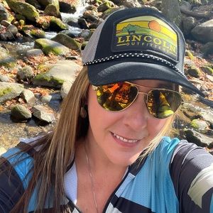 Meet your Posher, Julie